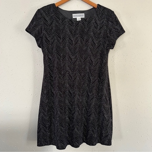 Vintage Jessica Howard Black Silver Metallic Studded Mini Dress Party NYE 12 - Picture 1 of 6